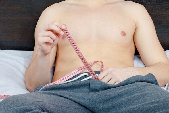 muž merajúci penis pred zväčšením